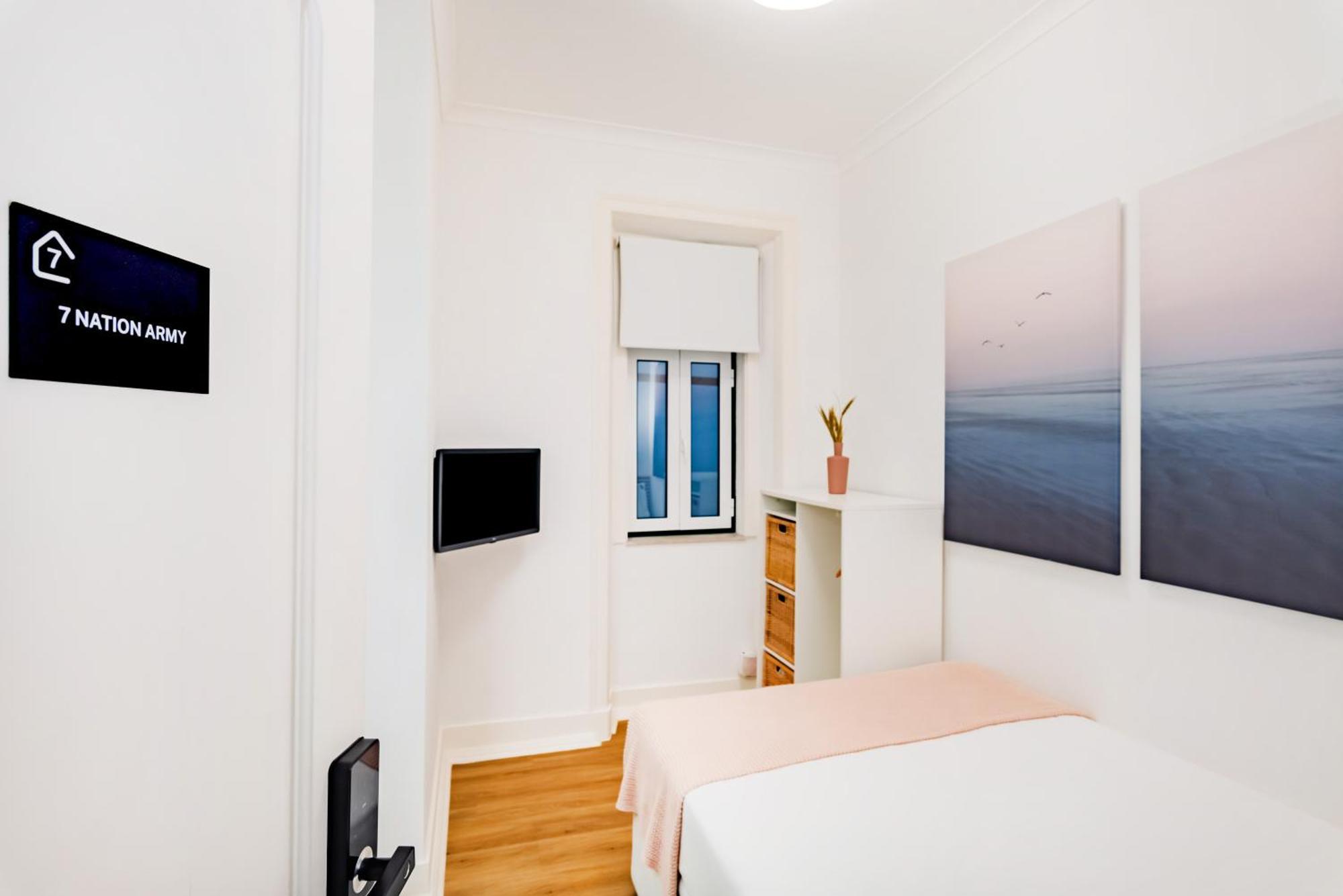 Guest Inn 1 Boutique House Lisbon Room photo