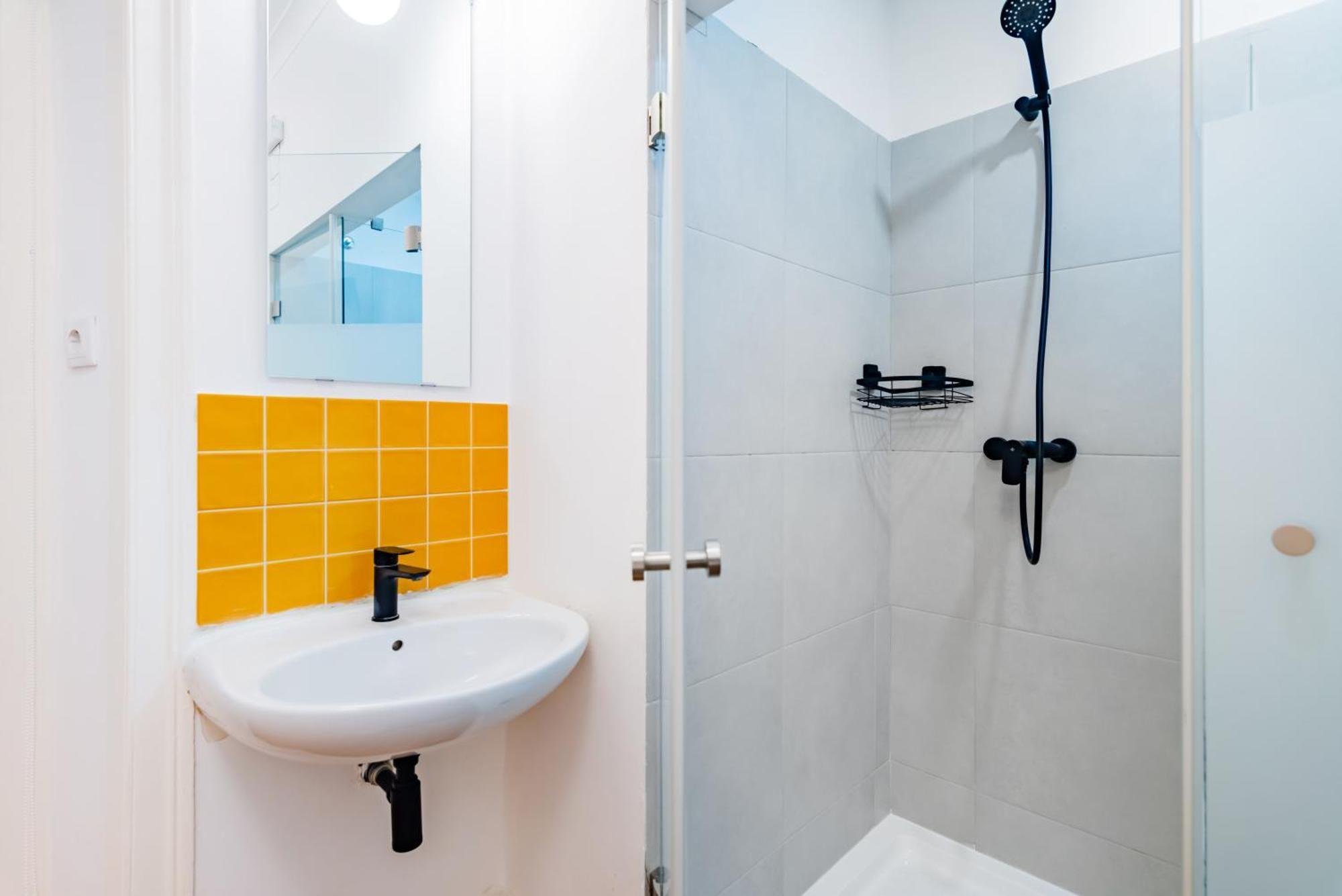 Guest Inn 1 Boutique House Lisbon Room photo